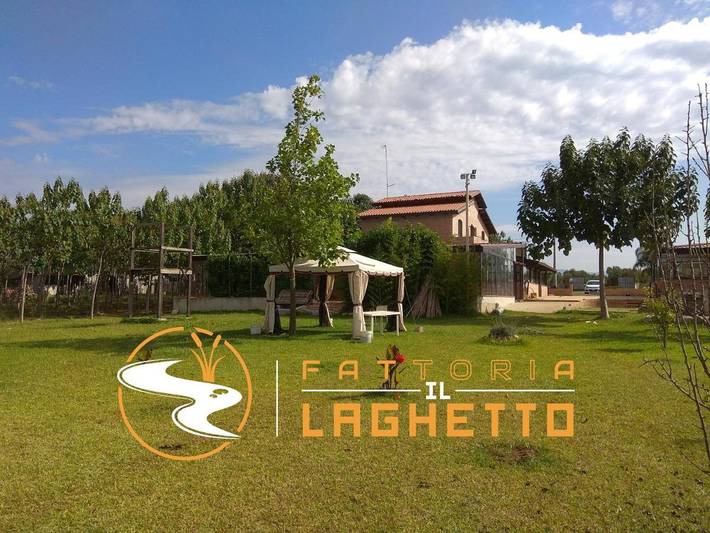 Chambre d’hôte pour 2 personnes, avec Terrasse ainsi que Jardin et Piscine à Lamezia Terme
