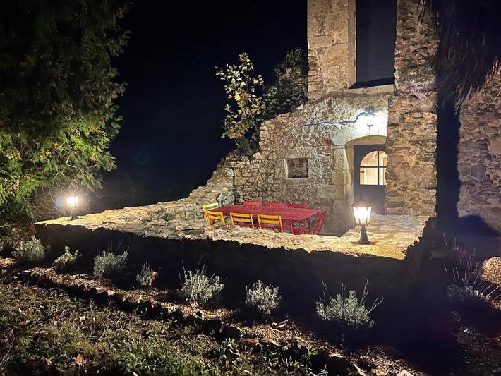 Location de vacances pour 4 personnes, avec jacuzzi ainsi que terrasse et jardin à Durtal - 4