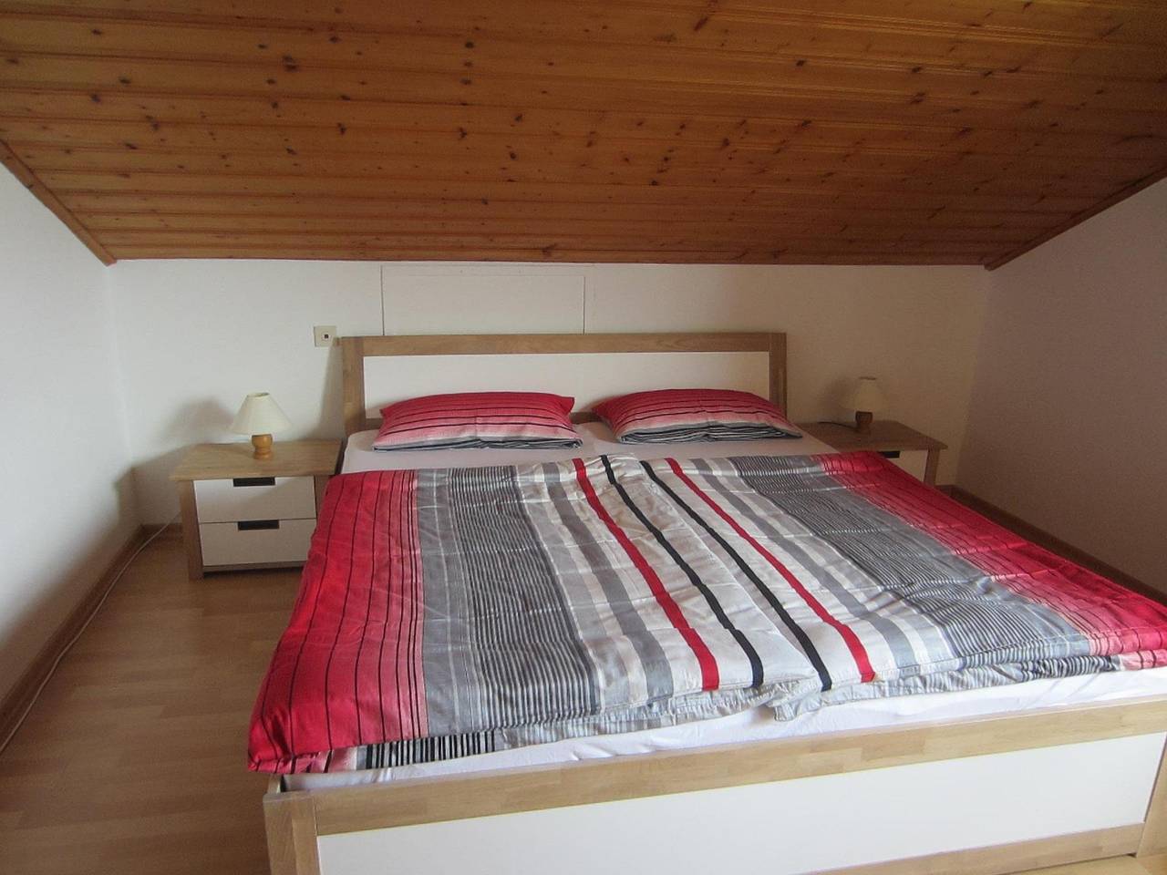 Ganze Ferienwohnung, Ferienwohnung mit 2 Schlafzimmer und 2 Dusche/Wc in Osann-Monzel, Bernkastel-Kues & Umgebung