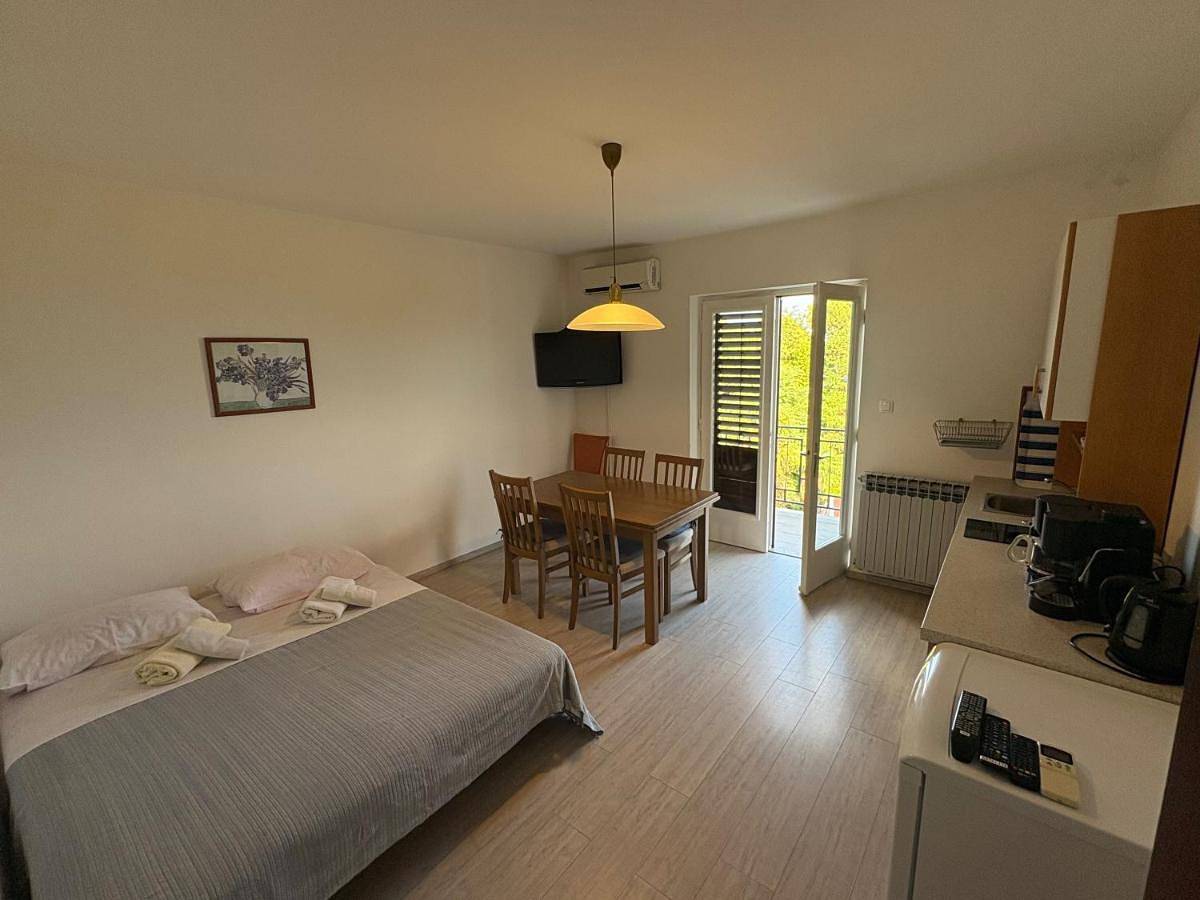 Apartments & Rooms Ribarić in Lovran, Opatija Riviera