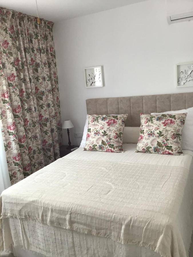 Chalet para 6 personas, con piscina y terraza además de jardín y vistas en Provincia de Barcelona - 2