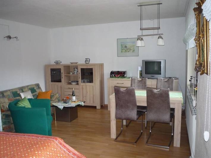 Ferienwohnung für 2 Personen, mit Terrasse und Garten in Heimbach - 4