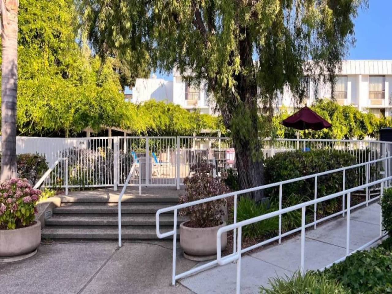 Ganze Wohnung, 2 Doppelbetten | Nichtraucher, Küche in Belmont (California), Silicon Valley