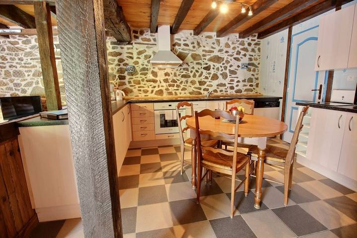 Gîte pour 6 personnes, avec jardin à Lamballe - 3