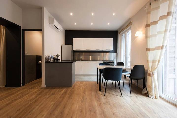 Gîte pour 4 personnes, avec balcon dans Casino De Saint Raphael - 4