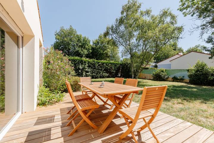 Casa de vacaciones para 6 personas, con terraza y jardín - 1