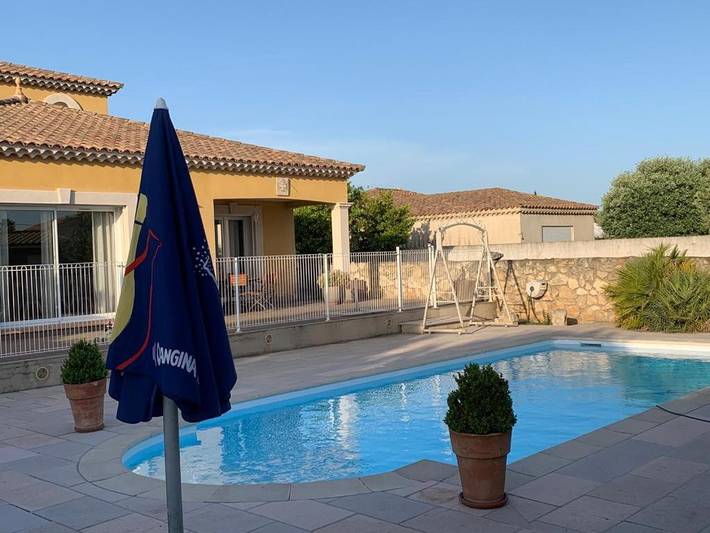 Chalet para 8 personas, con jardín además de piscina y vistas, Familias con niños - 1