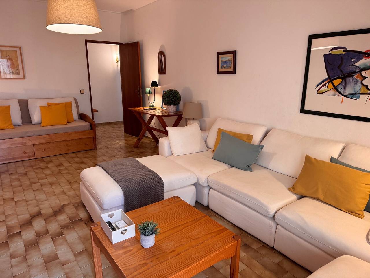 Ganze Wohnung, Ferienwohnung 'Apartamento Praia Da Rocha' mit Balkon, Wlan und Klimaanlage in Praia da Rocha, Portimão