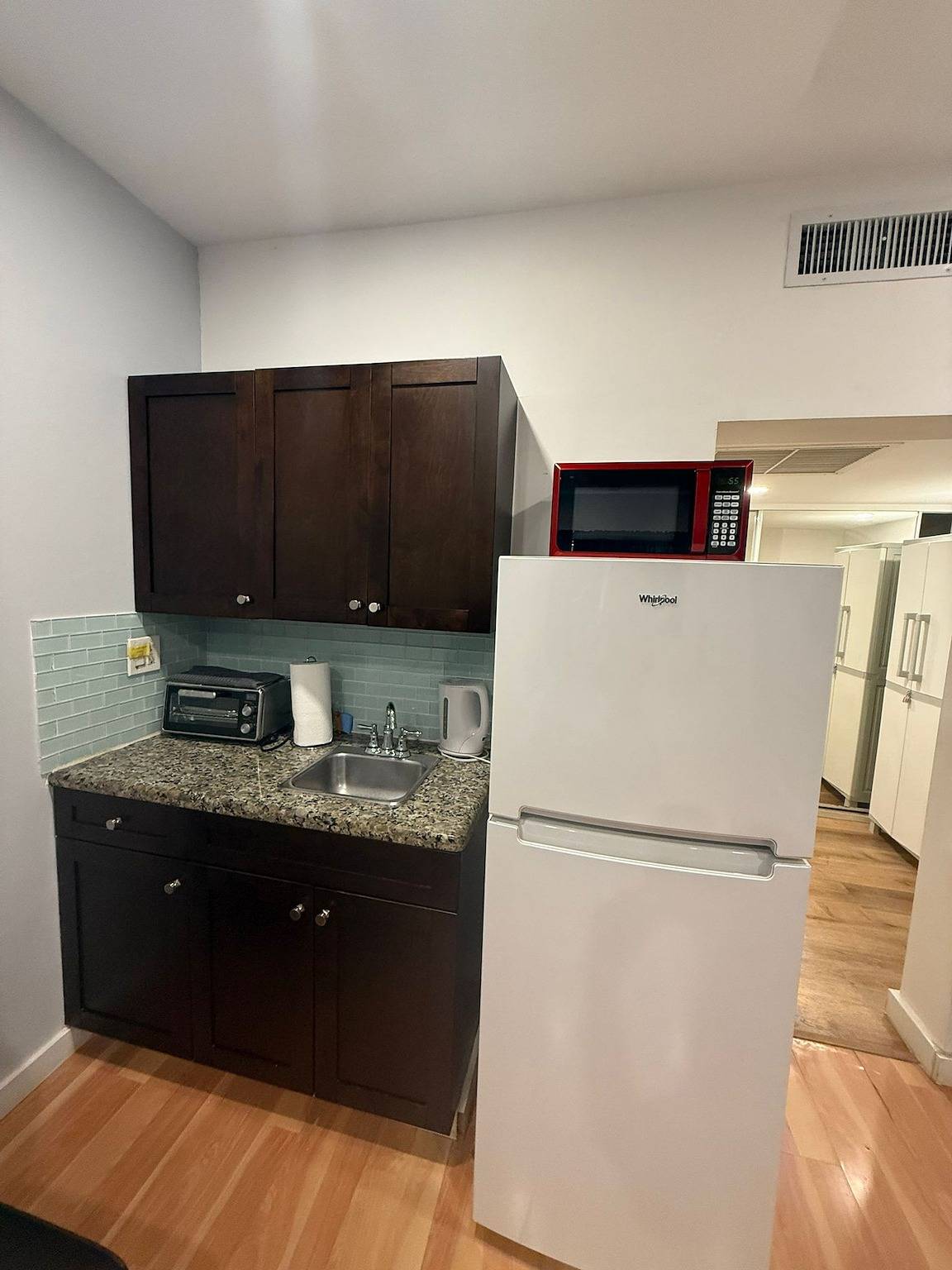 Apartamento entero, Hallandale Studio in Hallandale Beach in Hallandale Beach, Broward County