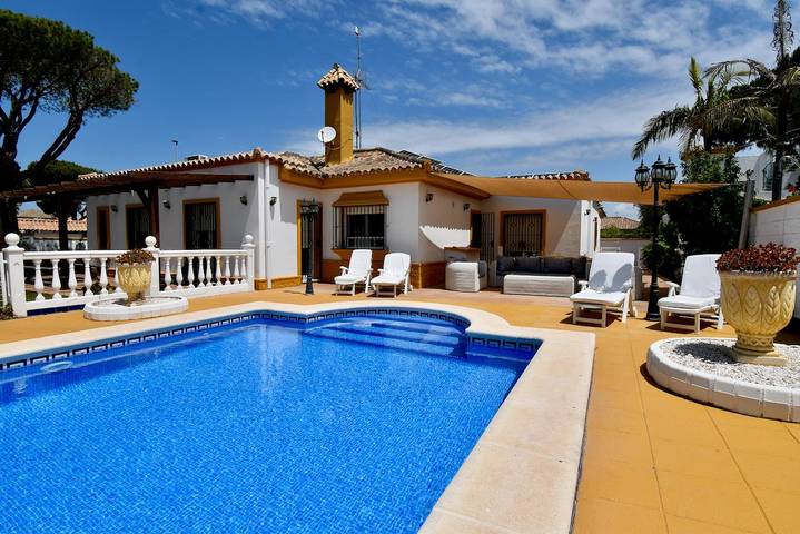 Chalet para 8 personas, con Jardín y Piscina en Sancti Petri
