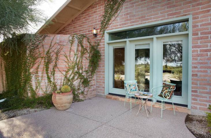 Chambre d’hôte pour 2 personnes, avec terrasse et piscine ainsi que jardin et jacuzzi dans Arizona - 4
