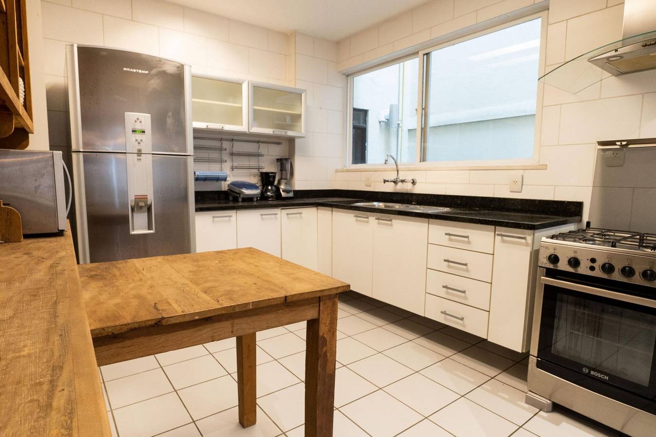 Appartamento intero, 15 minutes from Leblon beach | Va202 in Leblon, Rio de Janeiro