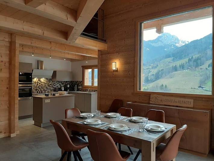 Location de vacances pour 8 personnes, avec vue et jardin dans Glières-Val-de-Borne - 3