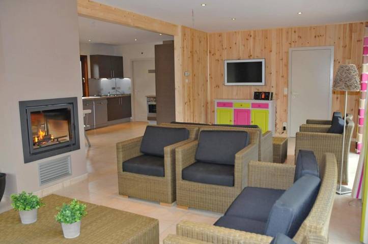 Location de vacances pour 18 personnes, avec sauna et jardin à Houyet - 4