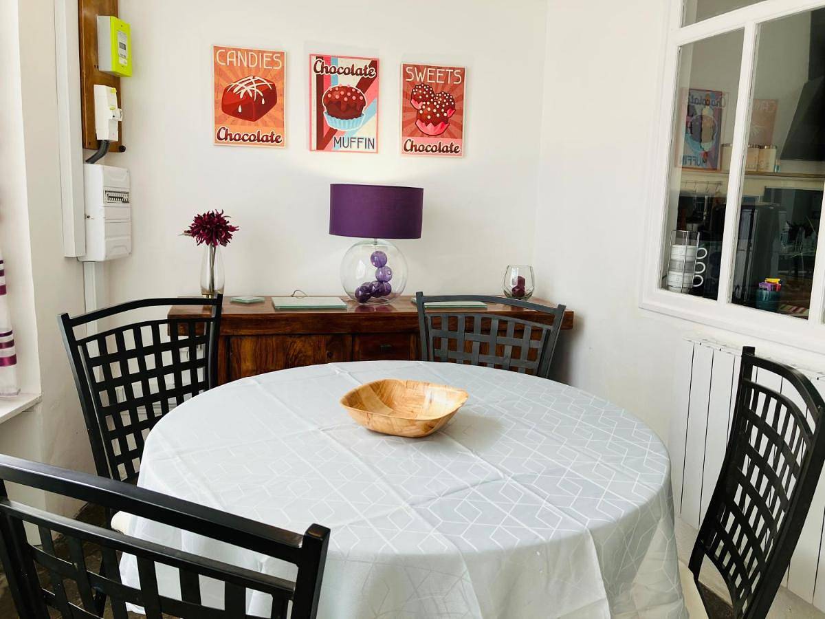 Holiday Home in Bussière-Dunoise, Région de Guéret