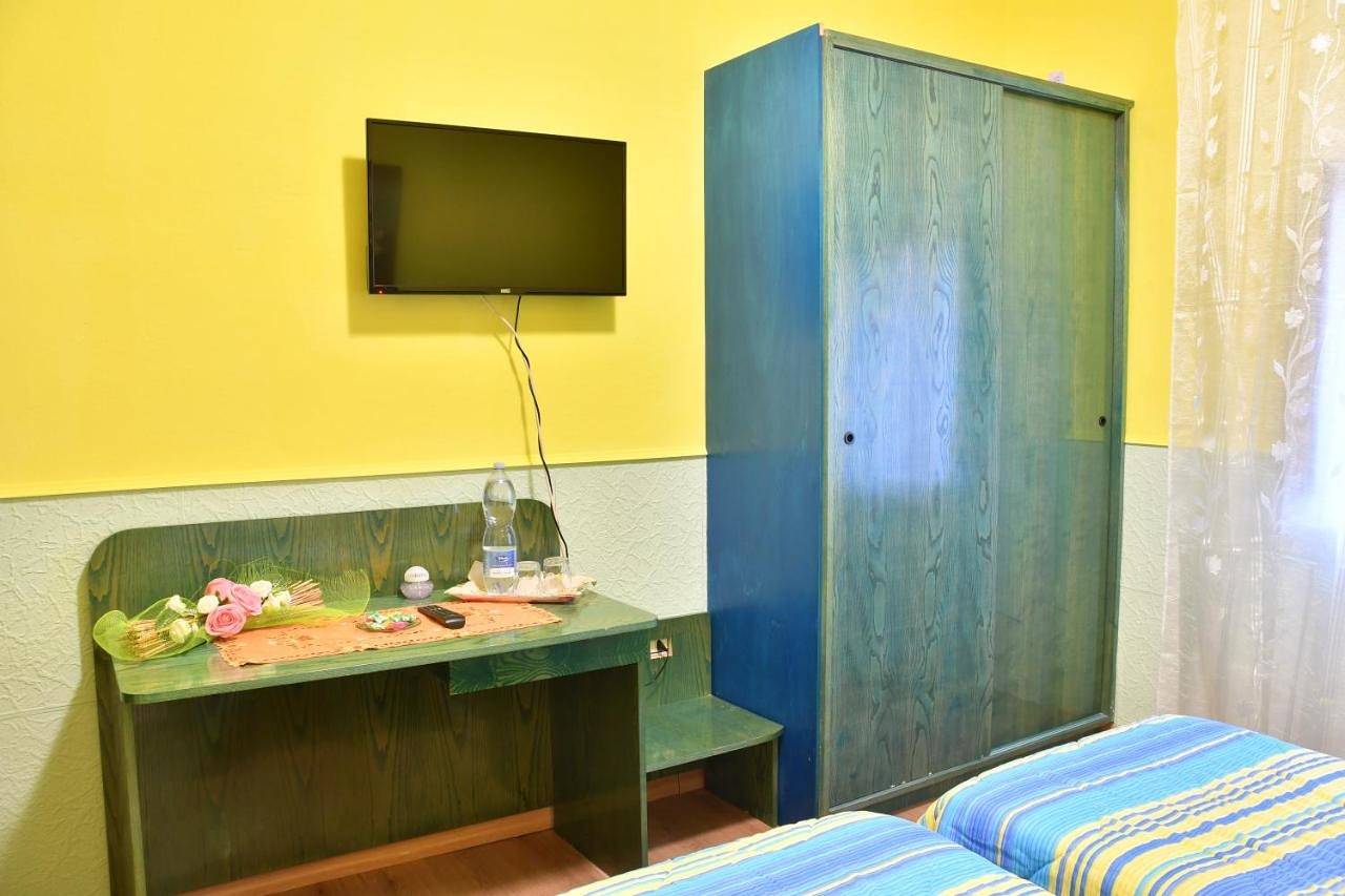 Double Room with Private Bathroom in Mandas, Province de Cagliari