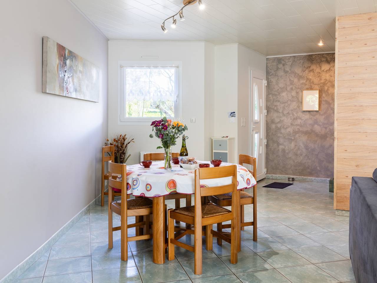 Holiday Home “Gîte Pors Mabo” with Private Terrace, Garden & Wi-Fi in Trébeurden, Pink Granite Coast