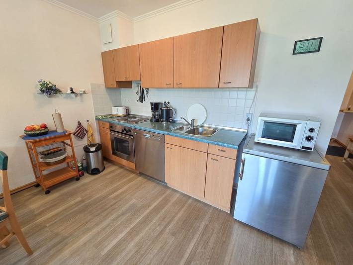 Ganze Wohnung, Komfort Ferienwohnung mit 1 Schlafzimmer und Terrasse im Erdgeschoss in Ostseebad Binz, Binz