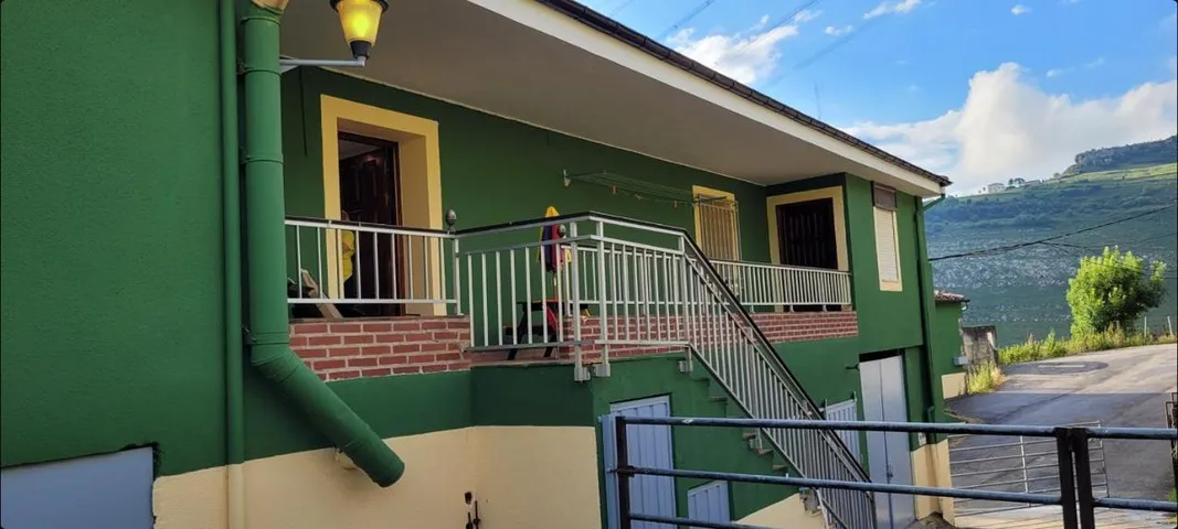 Casa de vacaciones para 10 personas, con jardín y vistas, Se admiten mascotas - 1