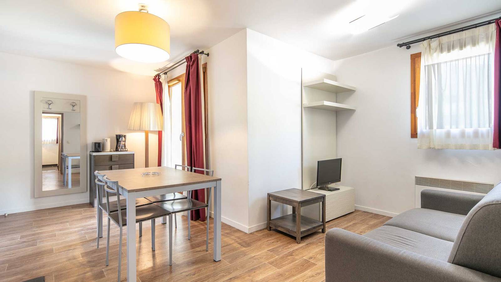 Ganze Wohnung, Coeur des ours B N°07 - 2P4 in Mont-de-Lans, Les Deux Alpes