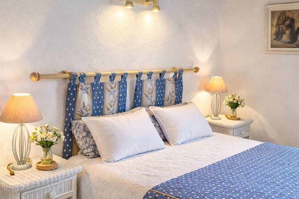 Appartement entier, Le Mas d'Eylieux - Châteaunette - Havre de Paix avec Piscine - Sud Ardèche in Saint-Montan, Privas (arrondissement)