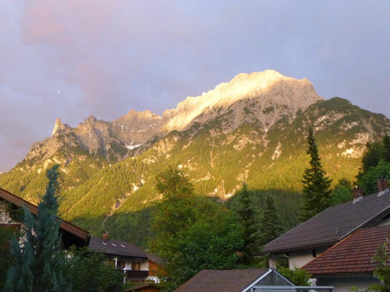 Gästehaus Kurparkfrieden in Mittenwald, Bayerische Alpen