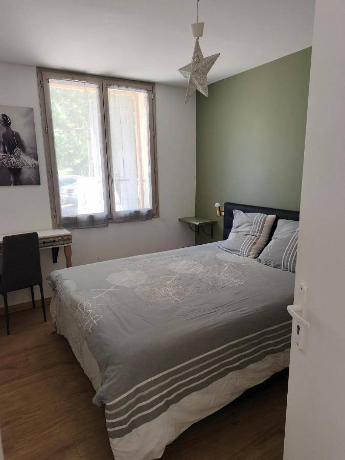 Location de vacances pour 4 personnes, avec jardin et terrasse à Latresne - 2