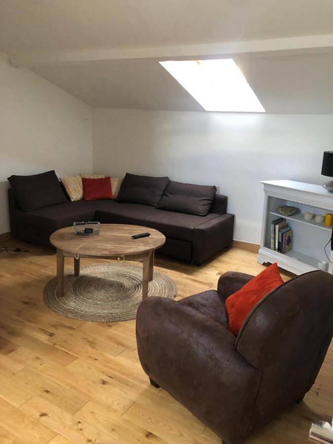 Appartement entier, Studio in Guécélard, Sarthe