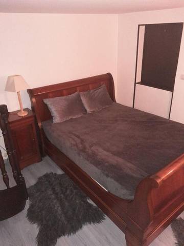 Gîte pour 6 personnes, avec vue et jardin à Vaujours