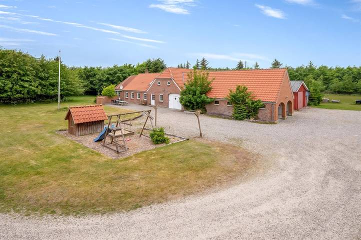 Awesome home in Vemb w/ 5 Bedrooms and Wifi in Vemb, Nissum Fjord