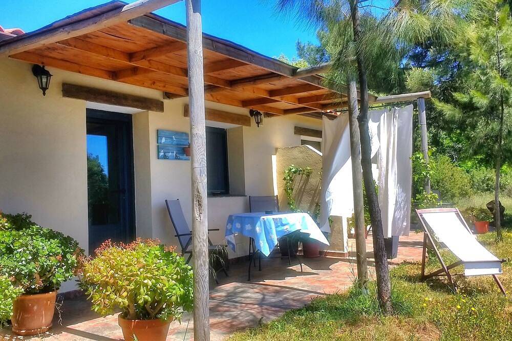 Apartment for 2 people in one place in Berzocana, Cáceres Region