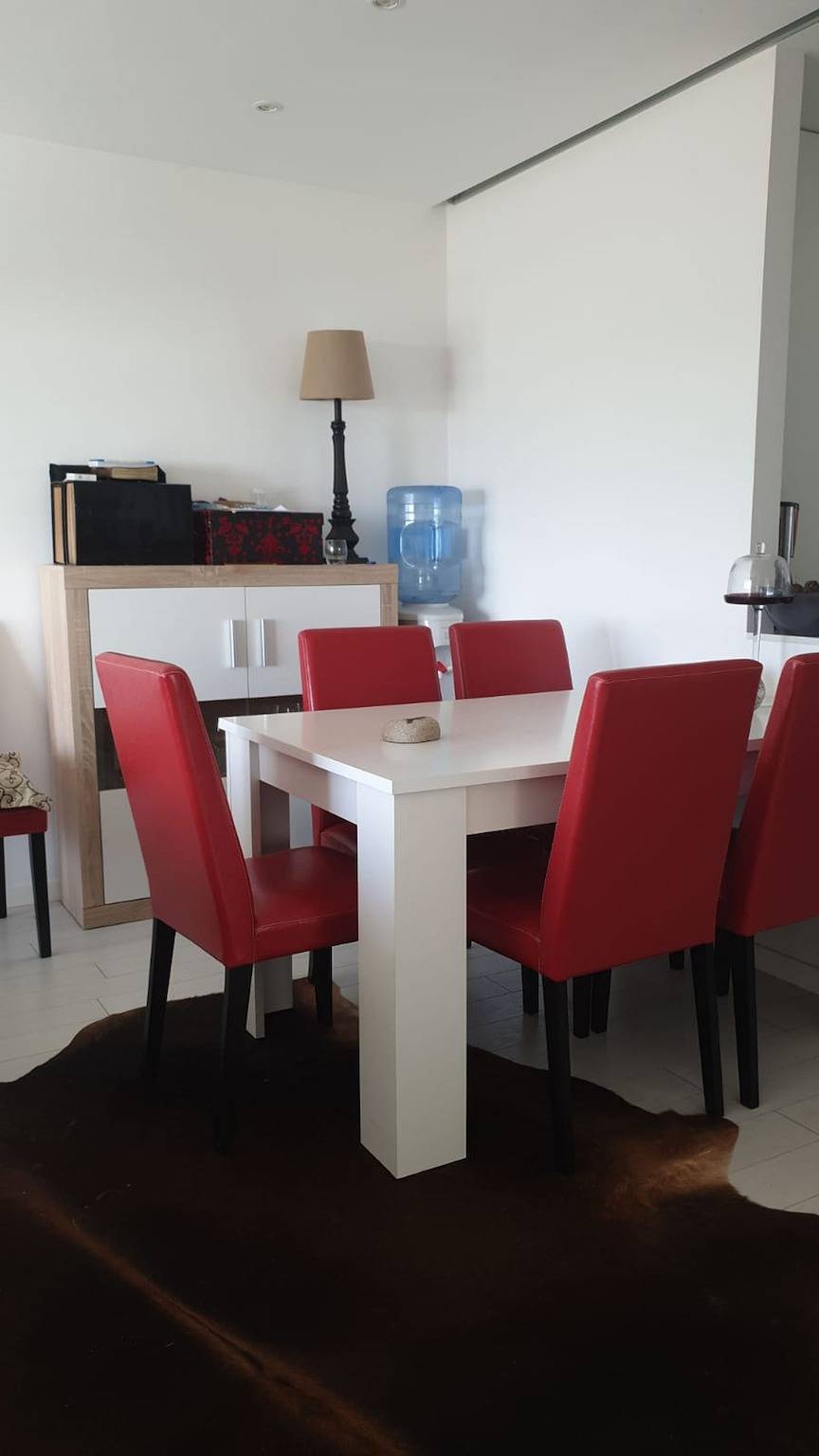 Apartamento entero, Apartamento espacioso con vista al mar en Nigrán, 100m² in Praia América, Nigrán