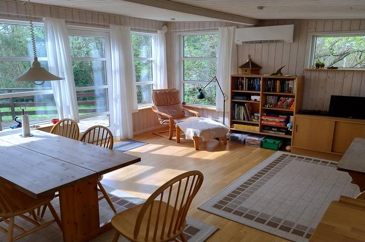 Ferienhaus für 4 Personen, mit Terrasse in Høll - 3