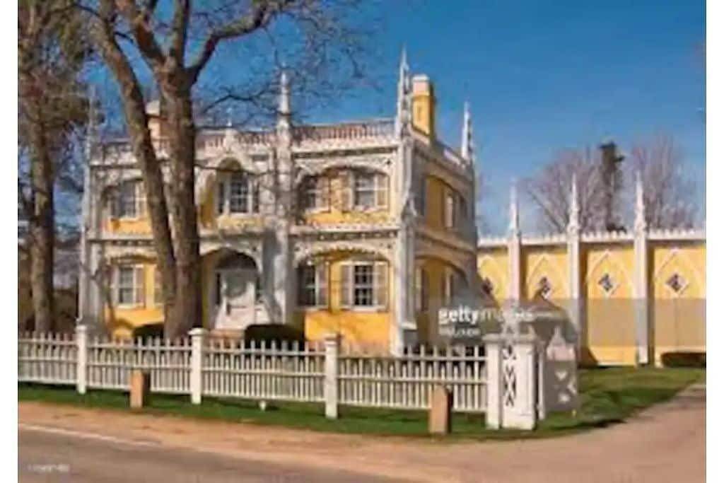 Discover Kennebunk charm near Dock Square in Kennebunk, York County