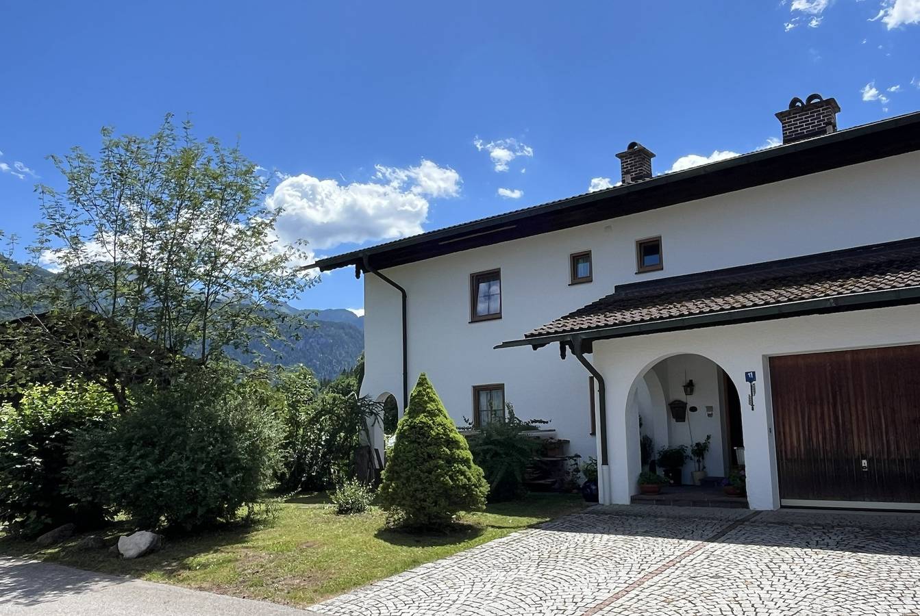Ganze Ferienwohnung, Ferienwohnung Pletzer - Sonja Pletzer - Ferienwohnung mit sep. Schlafzimmer, Balkon mit Bergblick in Schönau am Königssee, Berchtesgadener Alpen