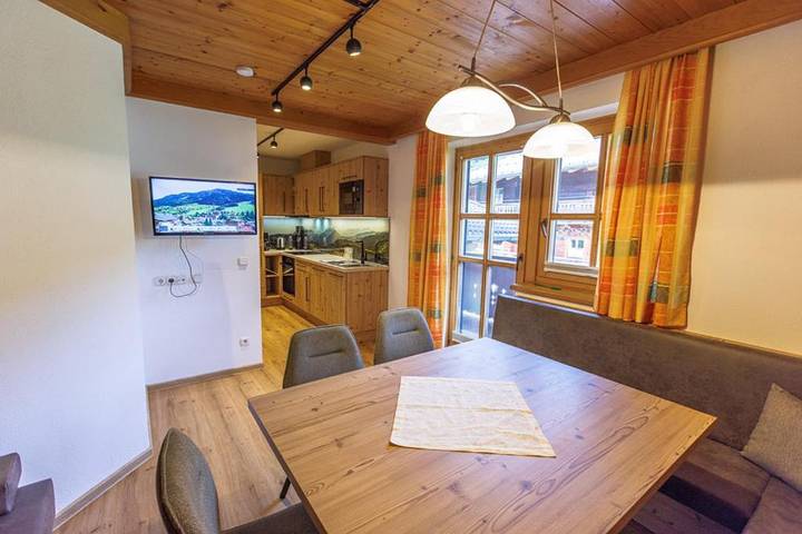 B&B für 3 Personen, mit Garten und Ausblick sowie Sauna in Saalbach