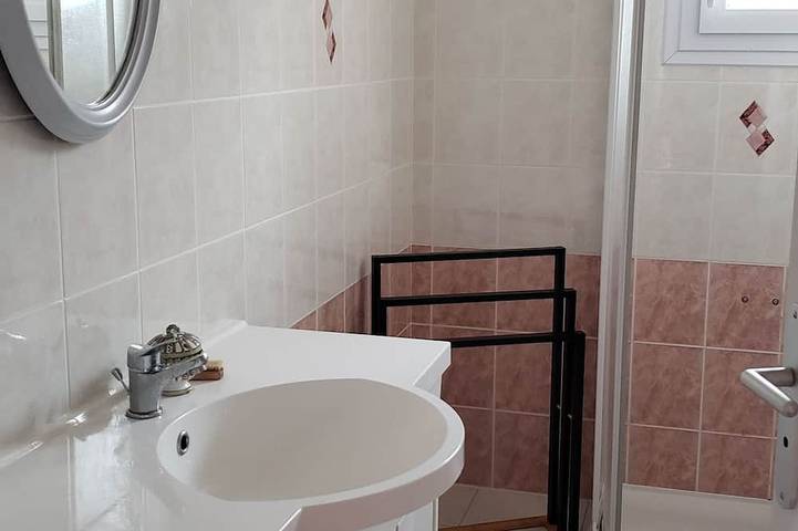 Family house with garden not overlooked 2 km from the beach in Saint-Hilaire-de-Riez, Loire Valley