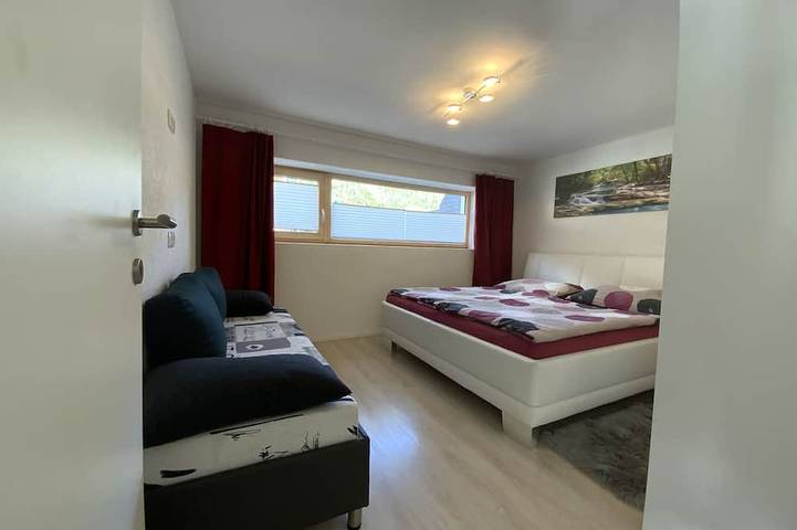 Ferienwohnung für 9 Personen, mit Terrasse und Garten sowie Sauna in Imsterberg - 3