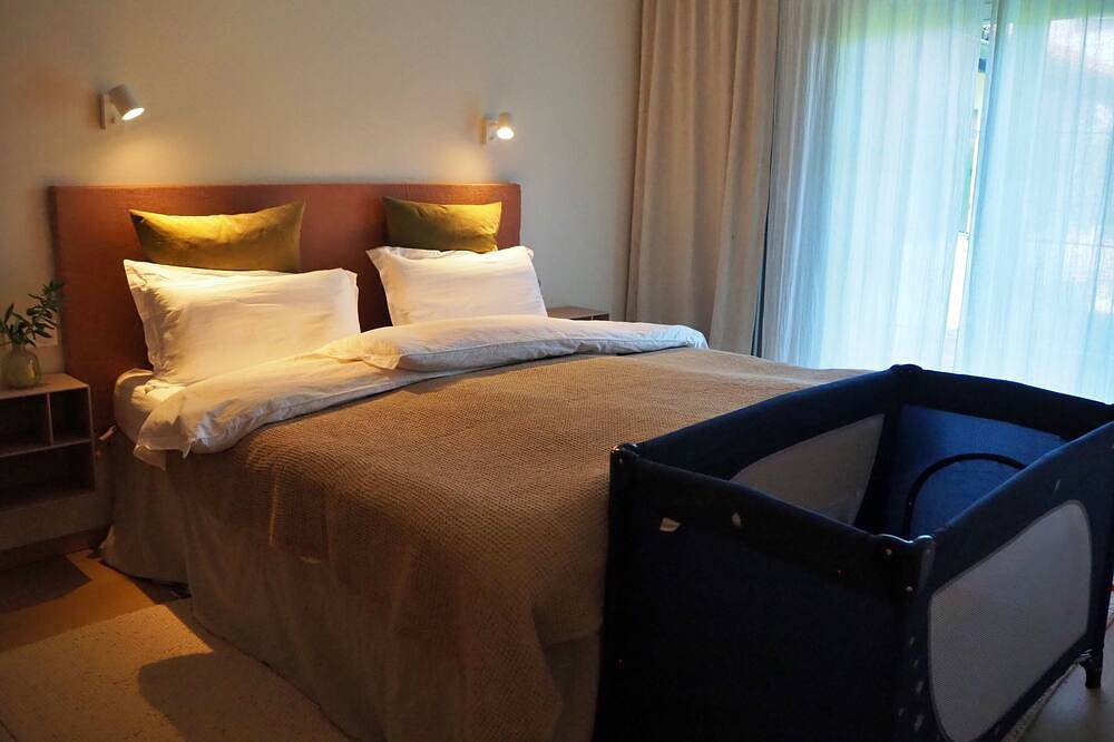 Ganze Wohnung, Design-Apartment am Chiemsee in Rimsting, Chiemsee