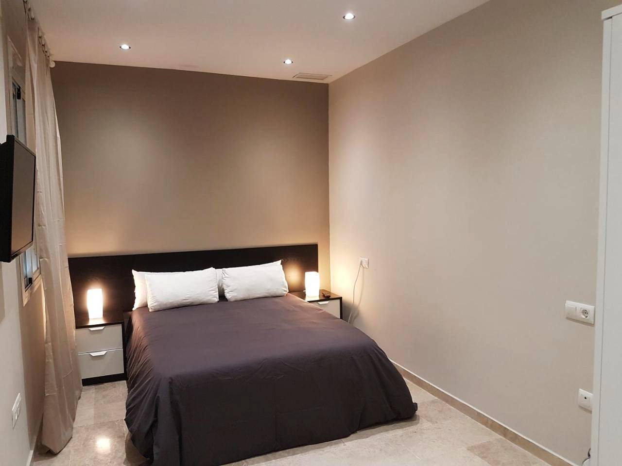 Double Room with Shared Bathroom in Huelva, Costa de la Luz