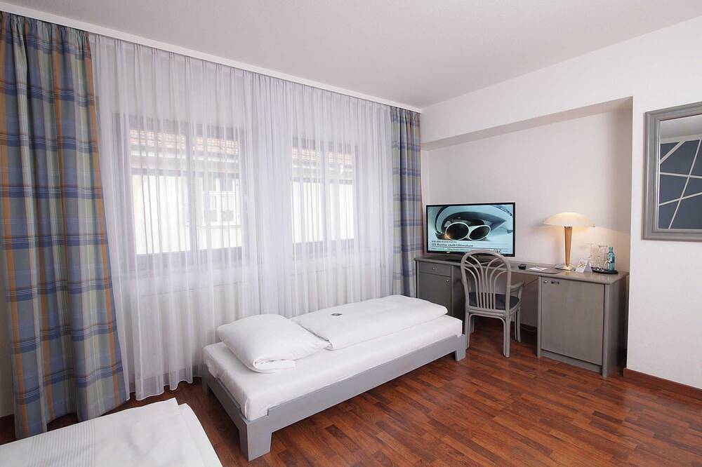 Einzelzimmer Komfort - Art Hotel Erlangen in Erlangen, Franken