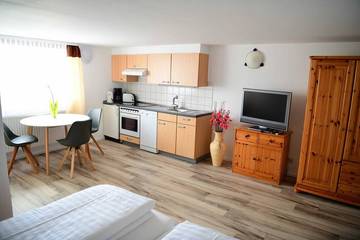 Ferienwohnung für 2 Personen, mit Garten in Hohendorf (bei Wolgast)