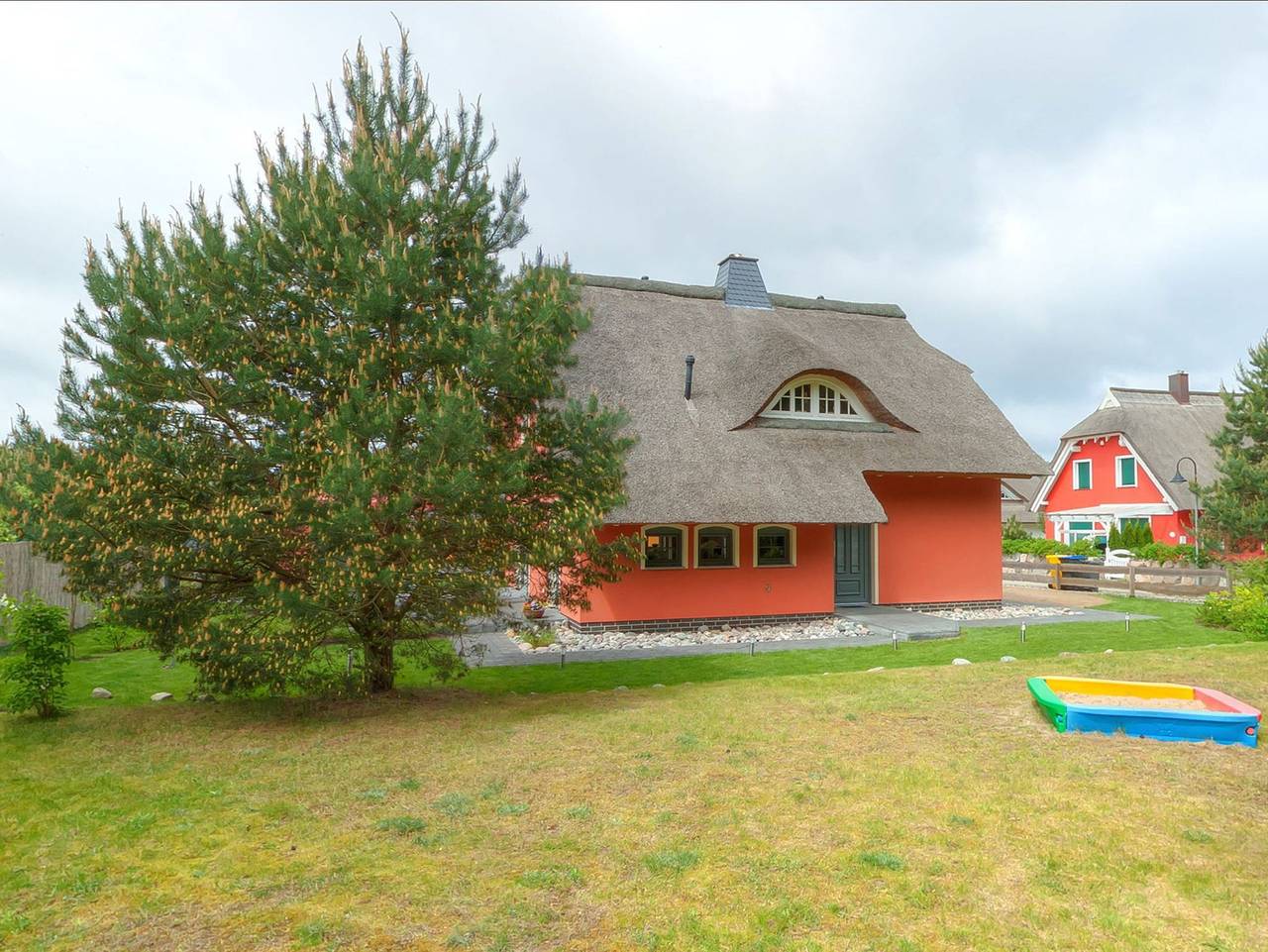 Ganze Ferienwohnung, Stubbenfelde, Reetdachhaus Seeblick - Stubbenfelde - Ferienhaus Seeblick in Stubbenfelde, Loddin