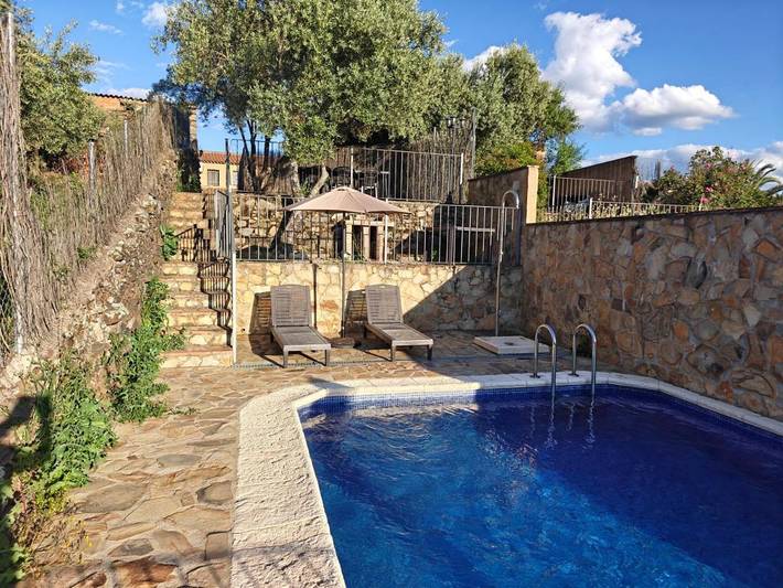 Casa de vacaciones para 8 personas, con Terraza y Jardín además de Piscina y Vistas en Los Pedroches