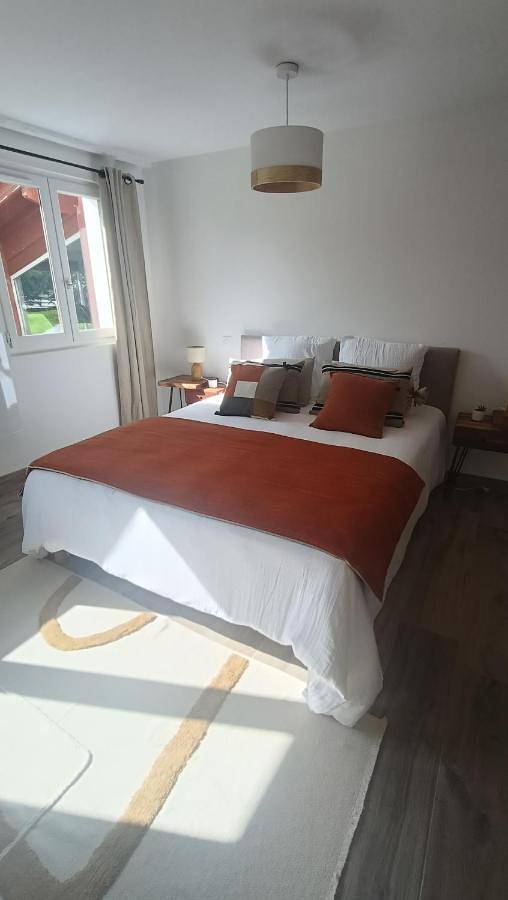 Chambre d’hôte pour 2 personnes, avec vue et jardin ainsi que piscine et terrasse à Ahetze - 4