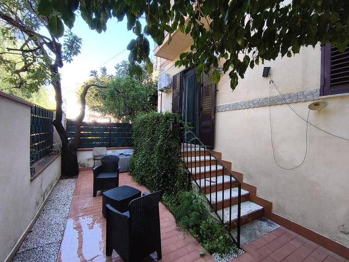 Ferieleilighet for 5 personer, med balkong, dyr tillatt i Palermo
