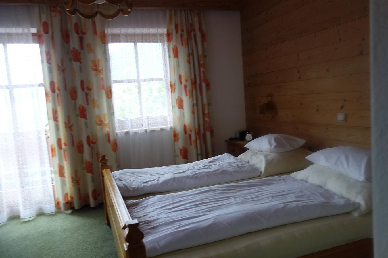 Doppelzimmer Südseite in Alpbach, Kaisergebirge