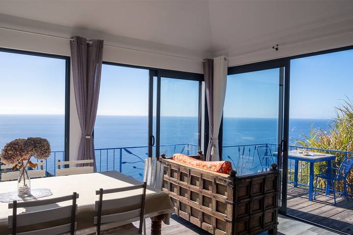Location de vacances pour 4 personnes, avec jardin ainsi que terrasse et piscine à Calheta - 2