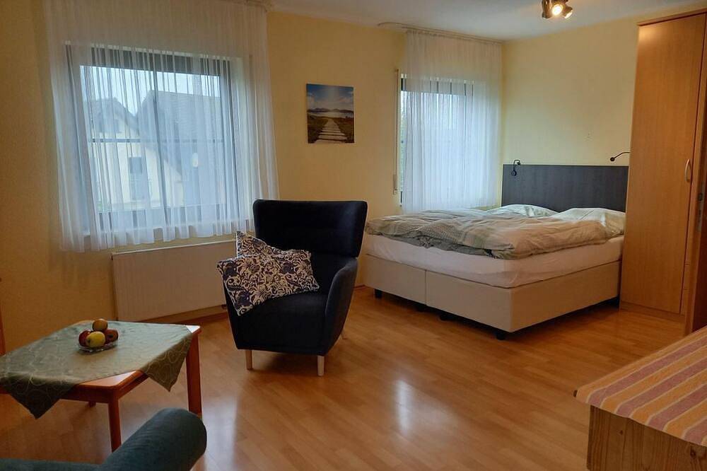 Ganze Wohnung, Appartement Gartenblick - Bauernhof Sesterhenn in Leichlingen, Rheinisch-Bergischer Kreis