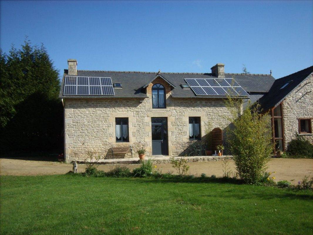 Gîte for 4 Guests in Yvignac-la-Tour, Bretagne